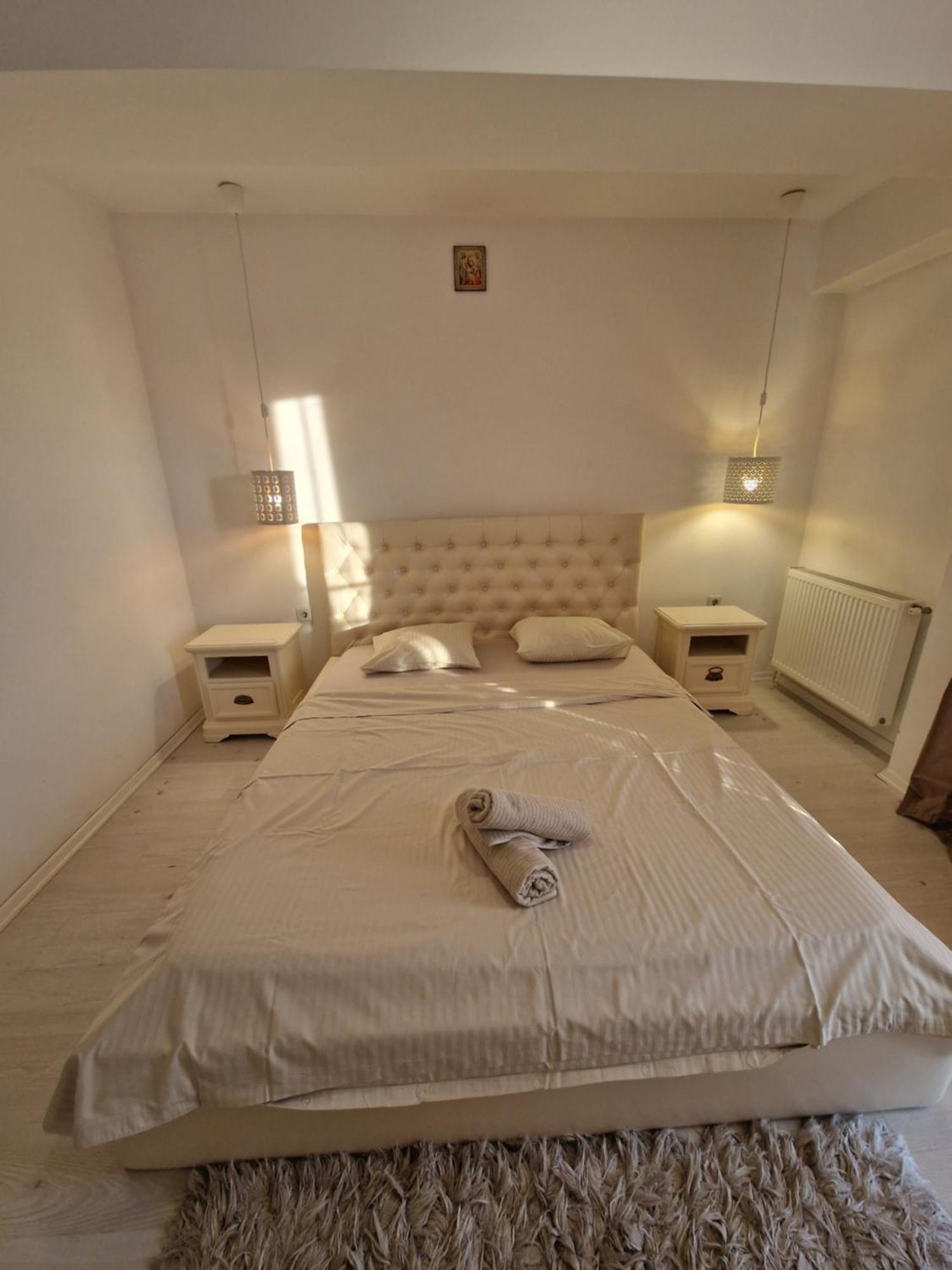 Wizz Pilot Residence Otopeni Luaran gambar