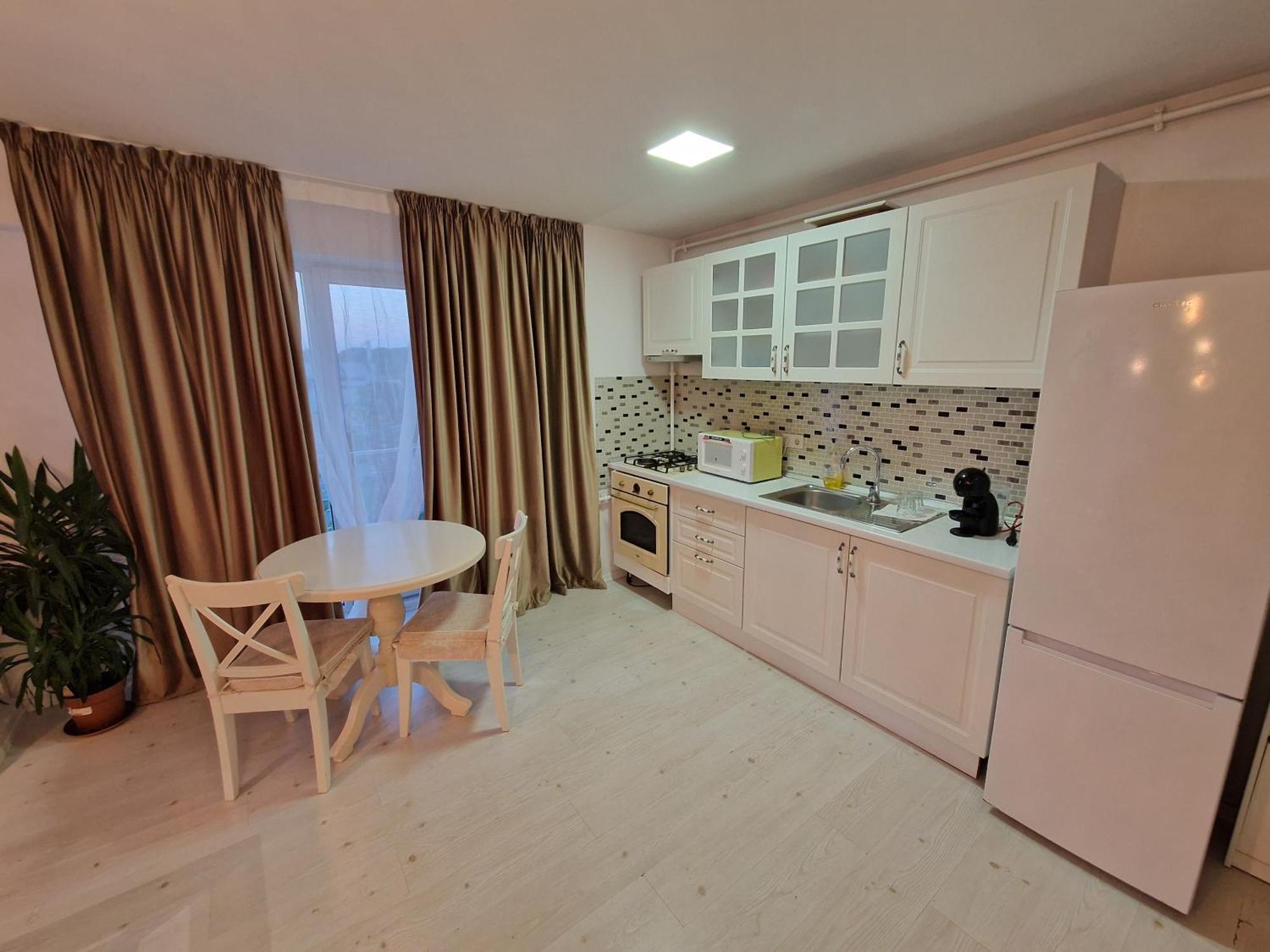 Wizz Pilot Residence Otopeni Luaran gambar